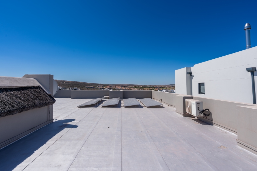 5 Bedroom Property for Sale in Waterfront Western Cape